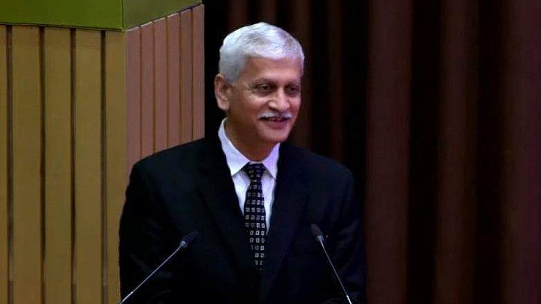 ബംഗാളിലെ വിസി നിയമനം: മുന്‍ ചീഫ് ജസ്റ്റിസ് യുയു ലളിത് അധ്യക്ഷനായി സമിതിയെ നിയോഗിച്ച് സുപ്രീം കോടതി
