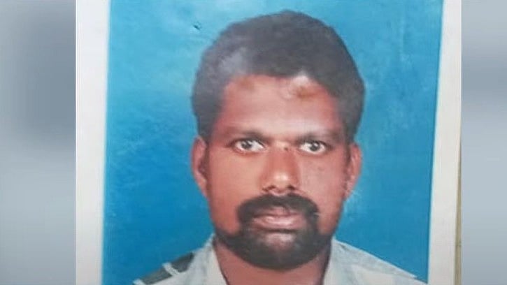 തിരയിൽപ്പെട്ട് വള്ളം മറിഞ്ഞ് മത്സ്യത്തൊഴിലാളി മരിച്ചു; രണ്ട് പേർക്ക് പരിക്ക്