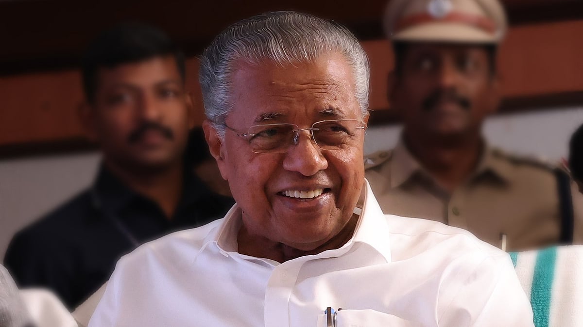 കാഫിര്‍ പോസ്റ്റ്: അന്വേഷണ റിപ്പോര്‍ട്ട് വരട്ടെ, എന്നിട്ടു നോക്കാമെന്ന് മുഖ്യമന്ത്രി; ലതിക ഷെയര്‍ ചെയ്തത് തെറ്റെന്ന് കെ കെ ശൈലജ 