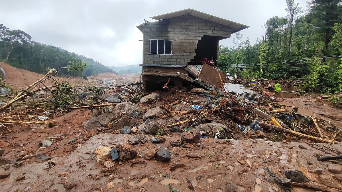 ദുരന്ത ബാധിതരുടെ വായ്പക്ക് ഒരു വർഷത്തെ മൊറട്ടോറിയം, കാർഷിക വായ്പ തിരിച്ചടവിന് അഞ്ച് വർഷം സാവകാശം; ബാങ്കേഴ്സ് സമിതി തീരുമാനം