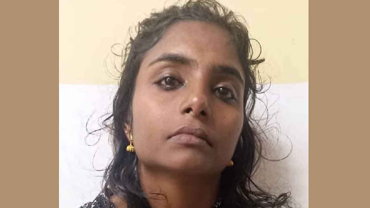 'സ്വർണം പൂജിക്കാം'; വീട്ടമ്മയെ കബളിപ്പിച്ച് 12 പവൻ തട്ടിയെടുത്തു; യുവതി അറസ്റ്റിൽ