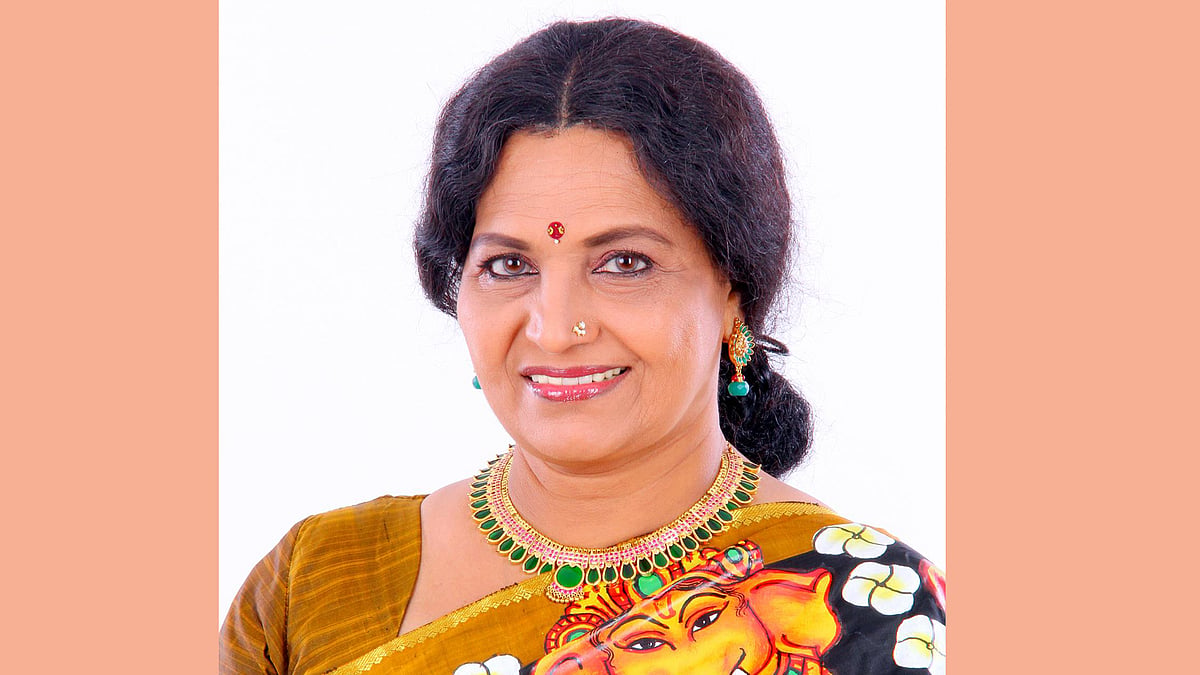 സിനിമയില്‍ ലൈംഗിക ചൂഷണത്തിന് ഇടനിലക്കാര്‍; സെറ്റില്‍ മോശം അനുഭവമുണ്ടായ നടി തന്റെ റൂമിലാണ് രാത്രി കഴിഞ്ഞത്; തുറന്നു പറഞ്ഞ് ശ്രീലത നമ്പൂതിരി