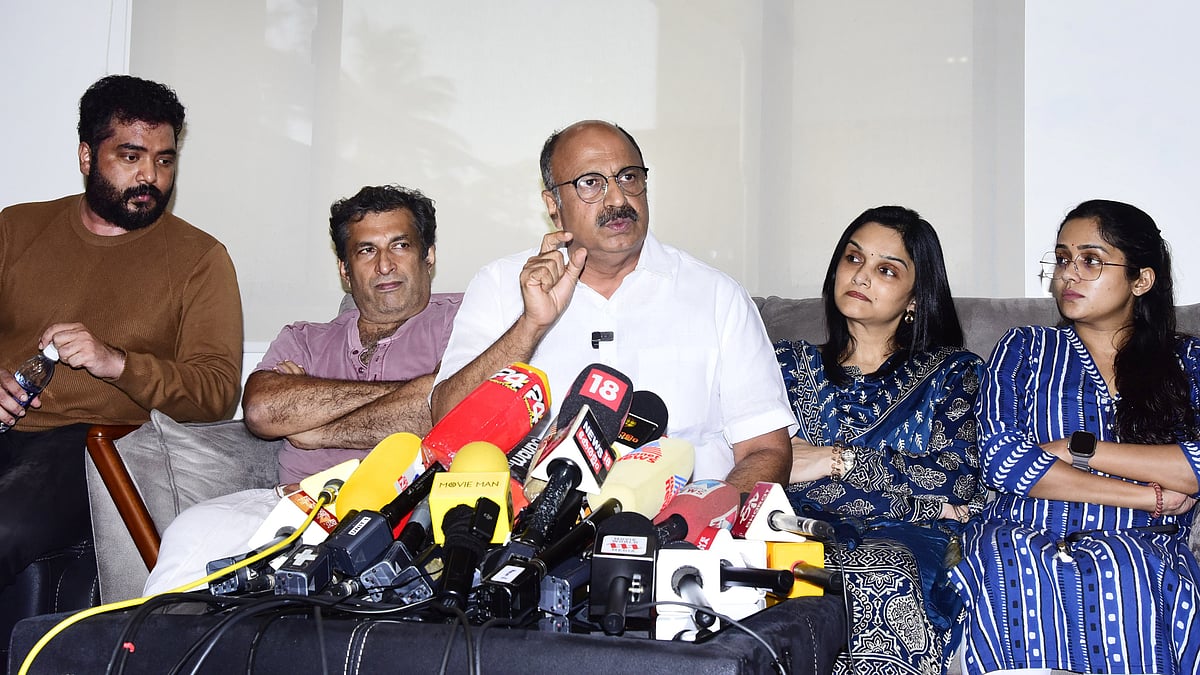സിദ്ദിഖിന് പകരം ആര്?; അമ്മയുടെ നിര്‍ണായക എക്‌സിക്യൂട്ടീവ് നാളെ; ആരോപണം ഉന്നയിച്ചവരുടെ മൊഴിയെടുക്കാന്‍ പൊലീസ് 