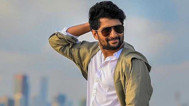 ക്ലാപ് ബോയിയിൽ നിന്ന് 'നാച്ചുറൽ സ്റ്റാറി'ലേക്ക്; നാനിയുടെ കിടിലൻ ഫെർഫോമൻസുകൾ 