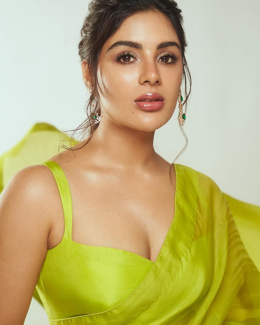 മനം കവർന്ന് സംയുക്ത