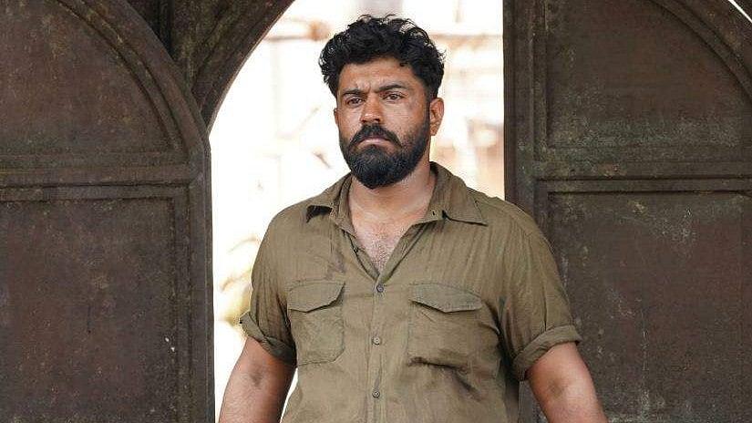 യുവതിയുടെ ആദ്യ പരാതിയില്‍ പീഡനാരോപണമില്ല; നിവിന്‍ പോളിയും കൂട്ടരും മര്‍ദിച്ചു, പ്രാഥമിക അന്വേഷണത്തില്‍ പൊരുത്തക്കേടുകള്‍ 