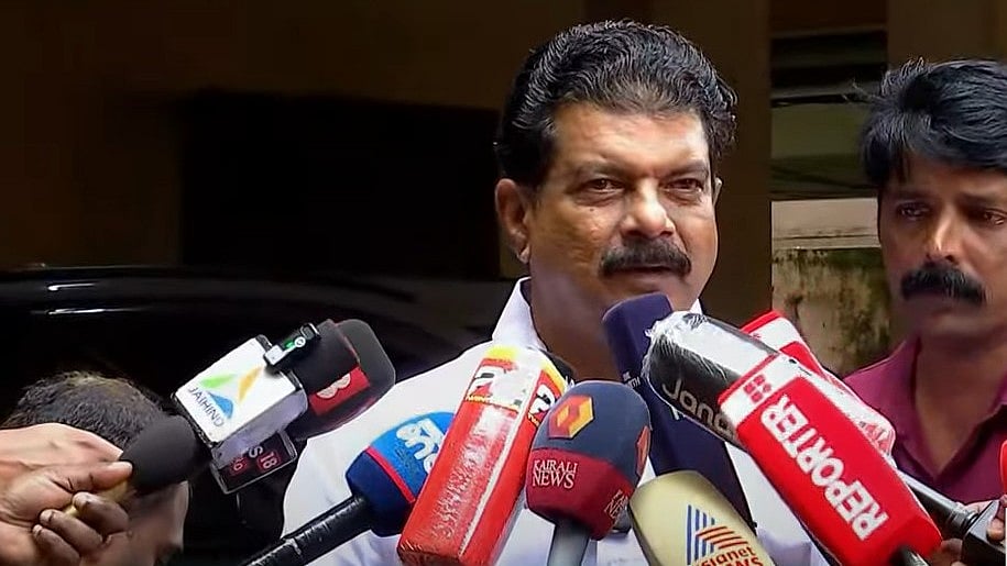 പാലക്കാട് സ്ഥാനാർഥിയെ പിൻവലിച്ച് പിവി അൻവർ; രാഹുലിന് നിരുപാധികം പിന്തുണ 