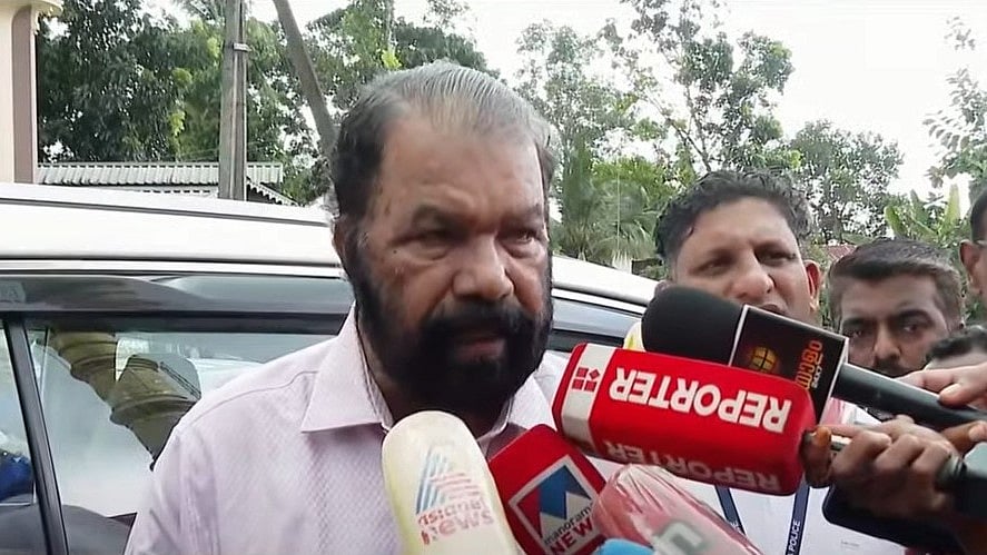 എഡിജിപിയെ മാറ്റി നിര്ത്തണമെന്നത് അന്വറിന്റെ ആവശ്യം, സര്ക്കാരിന് അങ്ങനെ അഭിപ്രായമില്ല: മന്ത്രി വി ശിവന്കുട്ടി