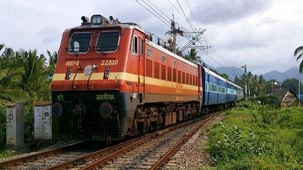 നേമം, കൊച്ചുവേളി റെയില്‍വേ സ്റ്റേഷനുകളുടെ പേര് മാറ്റി; സര്‍ക്കാര്‍ വിജ്ഞാപനം ഇറങ്ങി