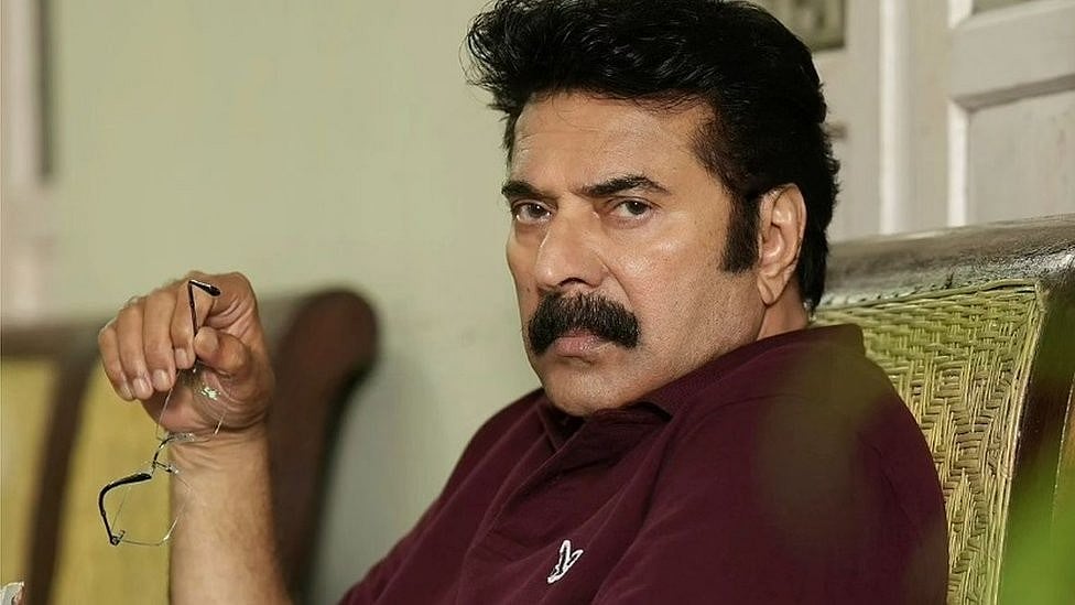 അഭിനയത്തില്‍ നിന്നും പുറത്താകുമെന്ന പേടി; സംവിധാനം ചെയ്യാന്‍ പ്ലാനിട്ട മമ്മൂട്ടി; അഡ്വാന്‍സും വാങ്ങി!