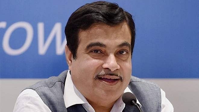 എഥനോള്‍ വിവാദത്തില്‍ ഗഡ്കരിയെ അപകീര്‍ത്തിപ്പെടുത്താന്‍ ഗൂഢാലോചന; നാലു ഇന്‍ഫ്‌ലുവന്‍സര്‍മാര്‍ക്കെതിരെ കേസ്