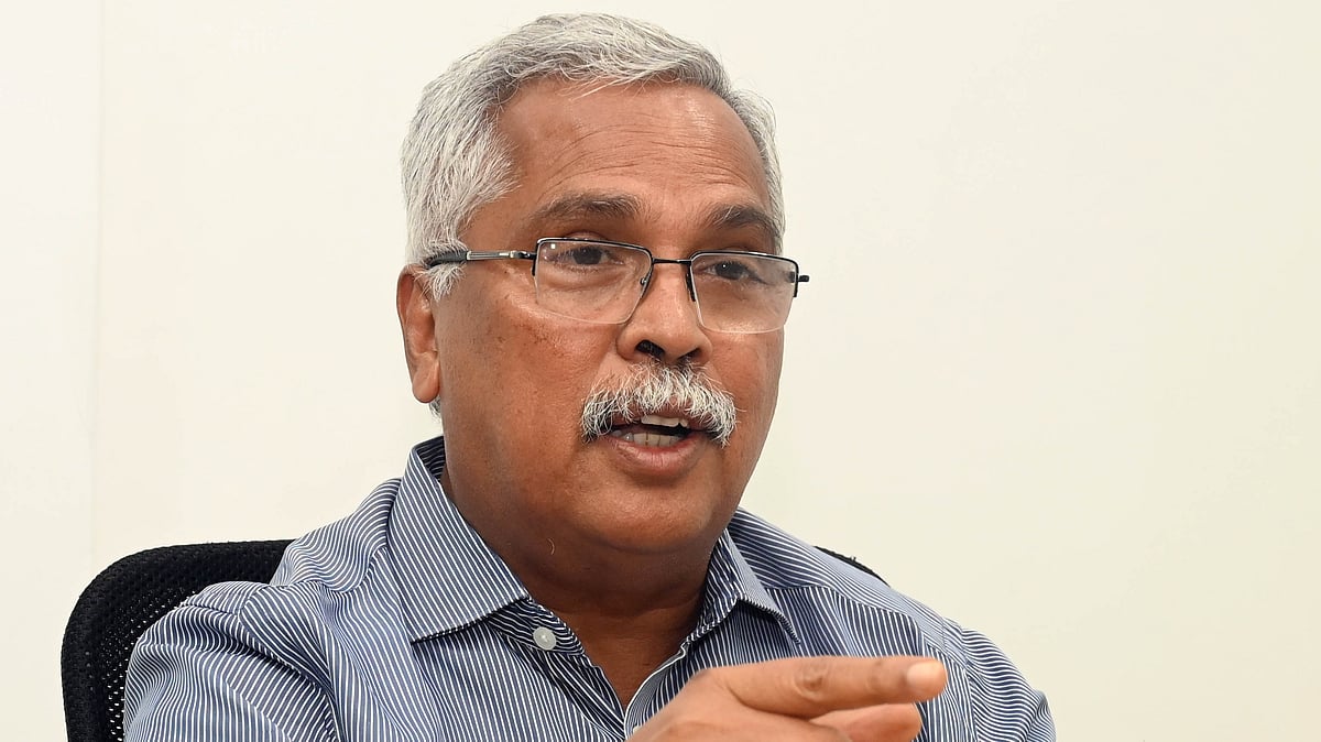 എഡിജിപി ഊഴം വെച്ച് ആർഎസ്എസ് നേതാക്കളെ കാണുന്നത് എന്തിന്?; ഷംസീർ പ്രസ്താവന ഒഴിവാക്കണമായിരുന്നു: ബിനോയ് വിശ്വം