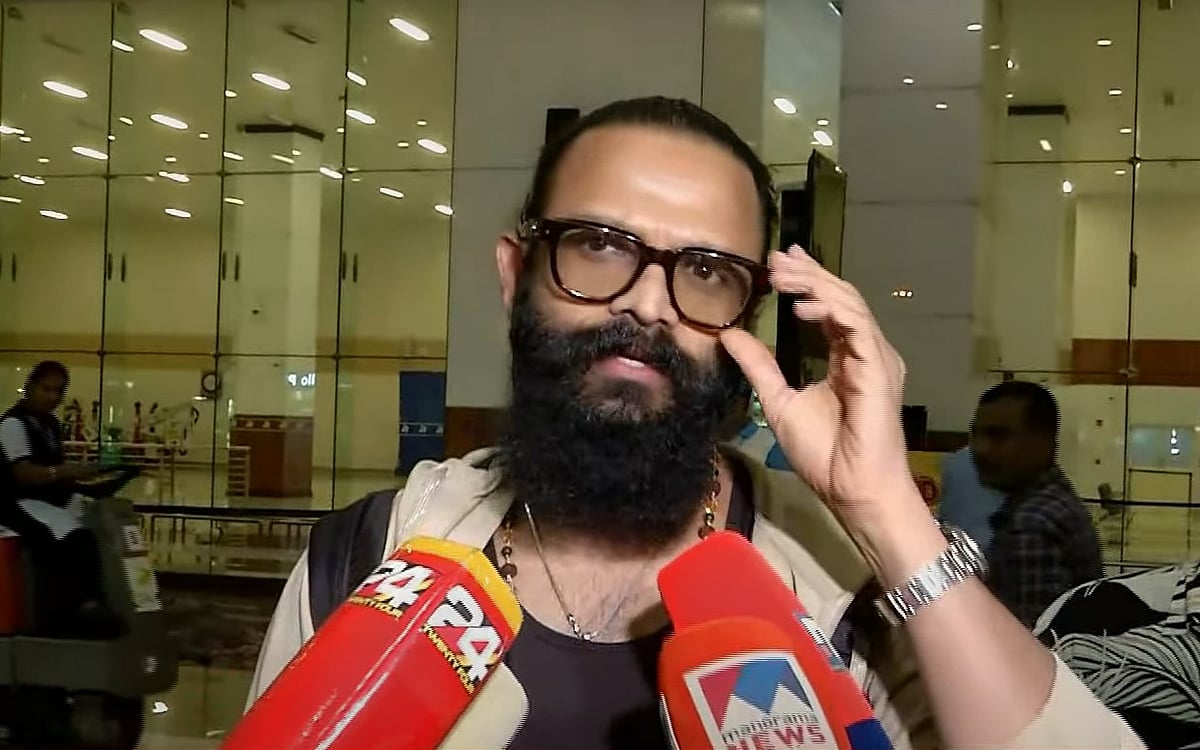 'എല്ലാം വഴിയെ മനസിലാകും': അമേരിക്കയിൽ നിന്ന് തിരിച്ചെത്തി ജയസൂര്യ 
