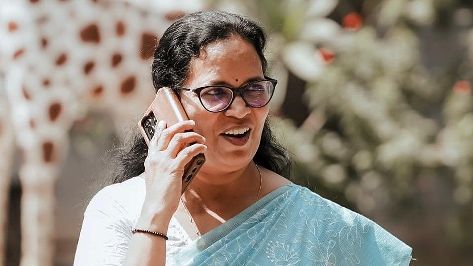 'ഇന്നോവ, മാഷാ അള്ള': കെ കെ രമയുടെ കുറിപ്പ് വൈറൽ