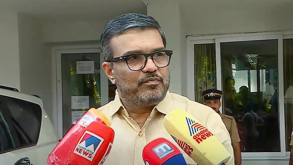 'മാലിന്യം വലിച്ചെറിയുന്നത് കണ്ടോ? തെളിവ് സഹിതം നല്‍കൂ'; പിഴത്തുകയുടെ നാലിലൊന്ന് പാരിതോഷികം ഉറപ്പ്