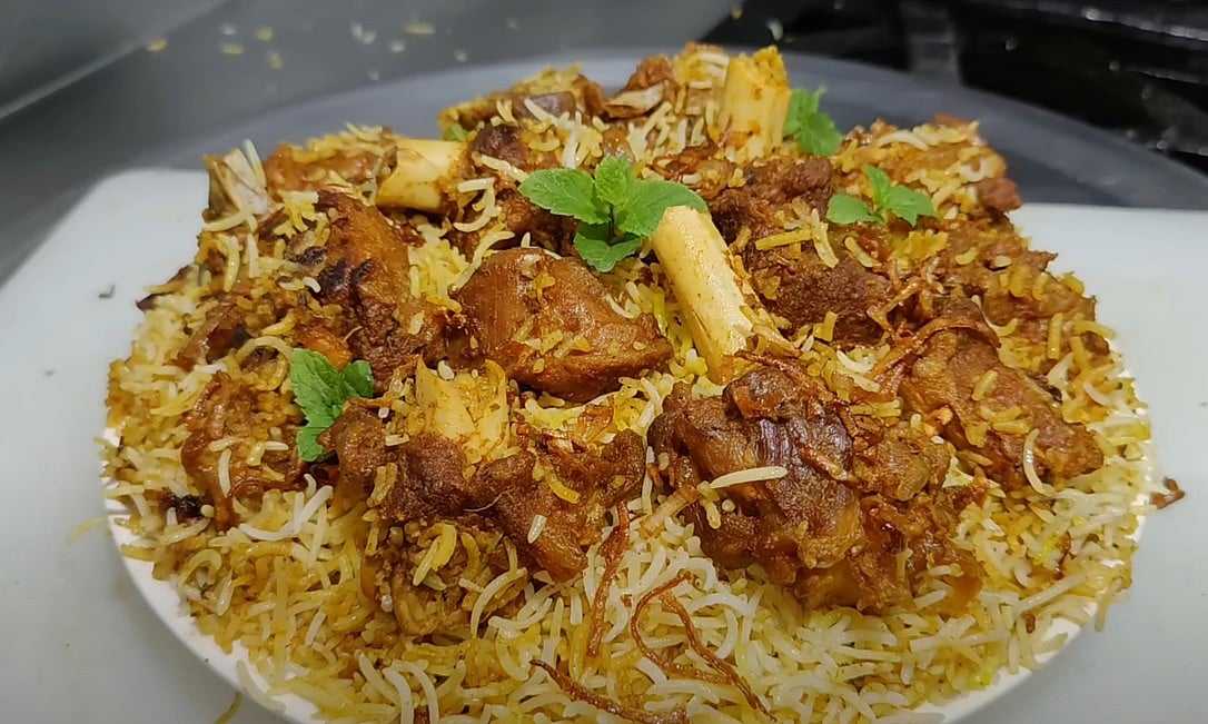 ദുര്‍ഗാ പൂജയ്ക്ക് മട്ടന്‍ ബിരിയാണിയും ബസന്തി പുലാവും; ആഘോഷമാക്കാന്‍ ബംഗാള്‍ ജയിലുകള്‍