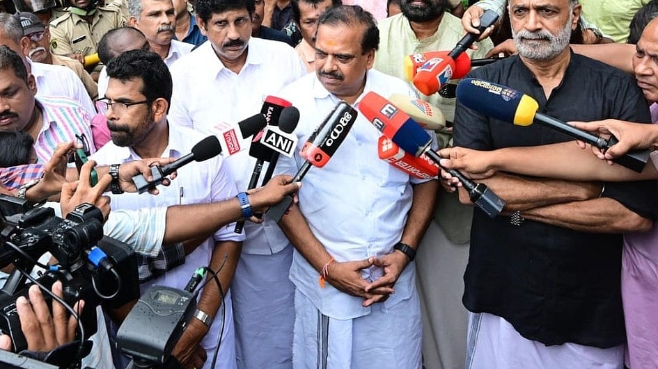 'ഇത് കൊലപാതകം, നവീൻ ബാബുവിന്റെ മരണ കാരണം ദിവ്യയുടെ ധിക്കാരം നിറഞ്ഞ വാക്കുകൾ'- പികെ കൃഷ്ണദാസ്