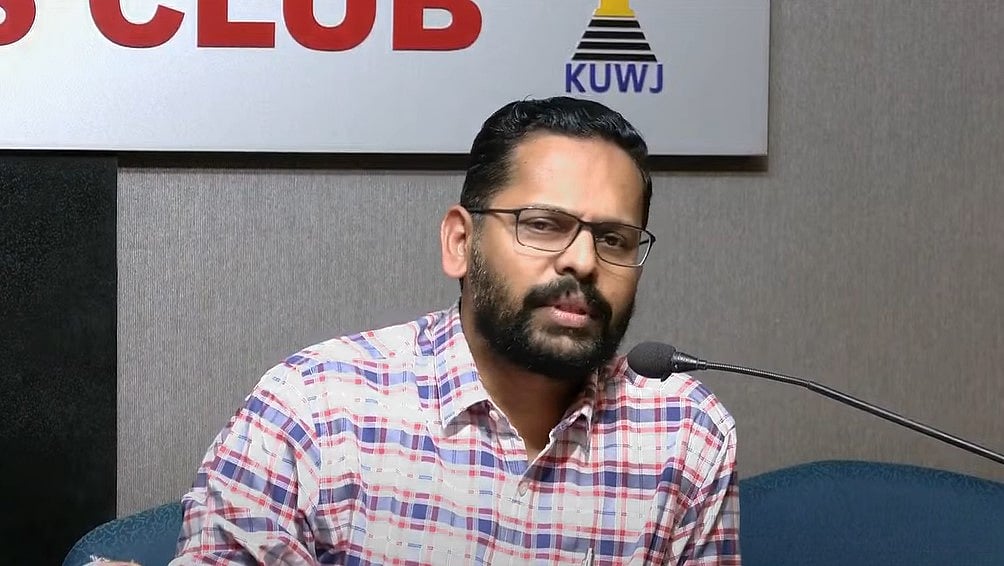 സിജെപി ആര്‍എസ്എസ് പദ്ധതിയെന്ന പരാമര്‍ശത്തില്‍ തിരുത്ത്; വാക്കുപിഴവെന്ന് സരിന്‍ 