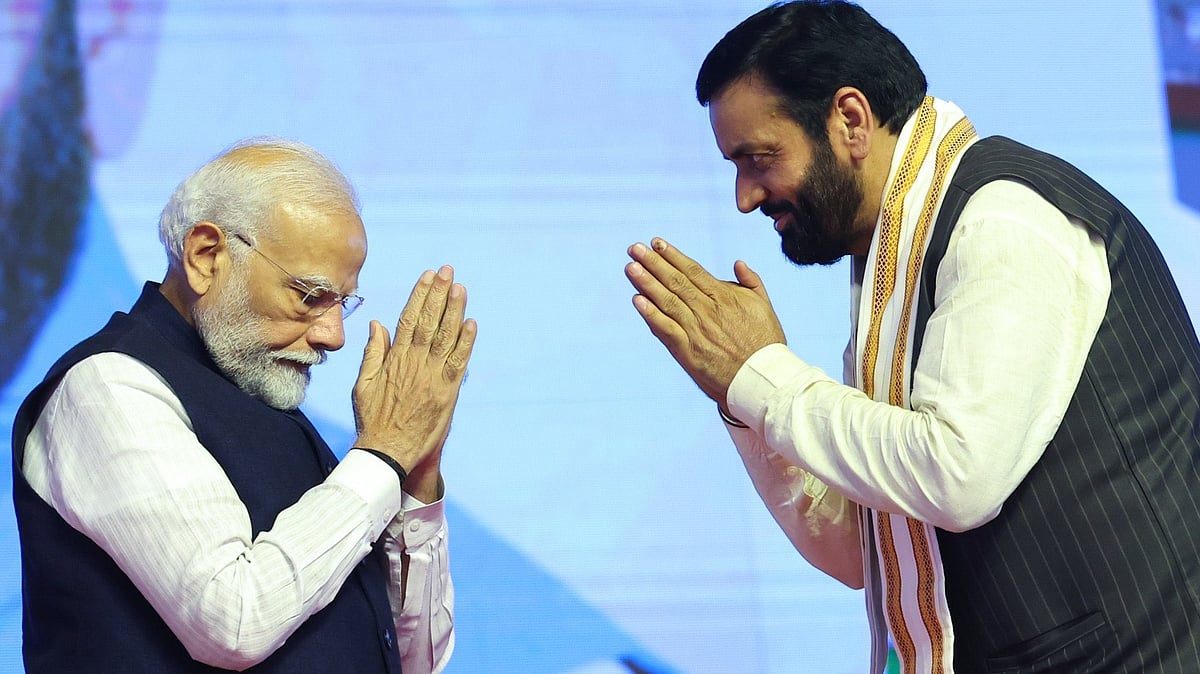 അനുഗ്രഹവുമായി മോദി; അധികാരമേറ്റ് നായബ് സൈനി