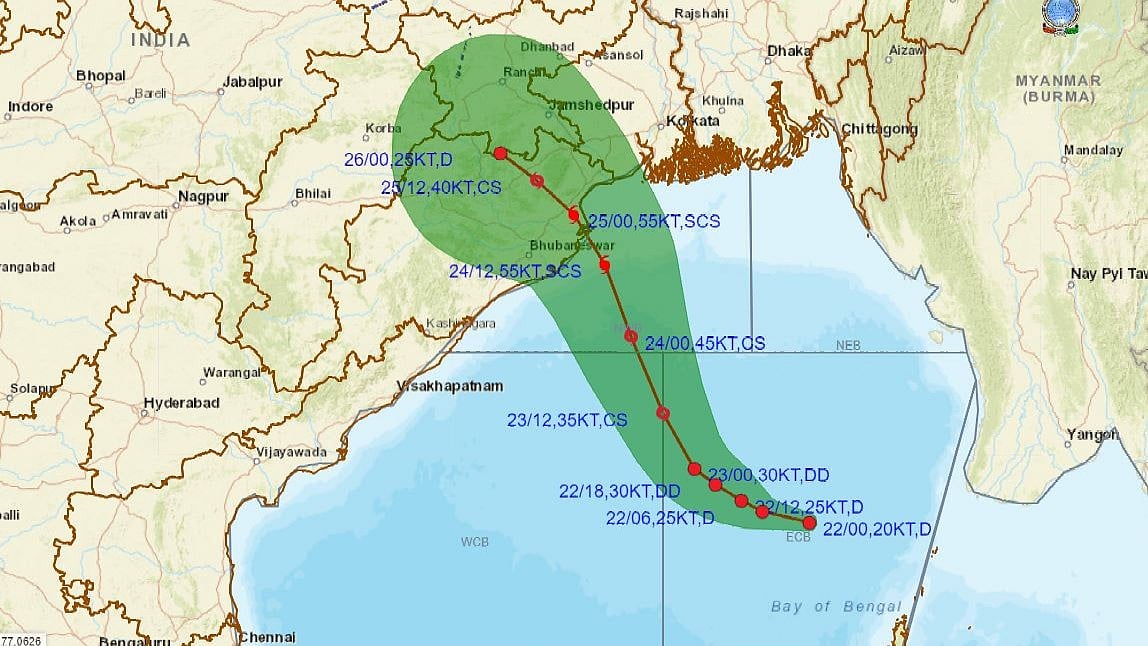 ചുഴലിക്കാറ്റ്: സംസ്ഥാനത്ത് ഇന്ന് പരക്കെ ശക്തമായ മഴയ്ക്ക് സാധ്യത, 10 ജില്ലകളില്‍ യെല്ലോ അലര്‍ട്ട് 