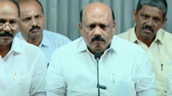 അത് ആന്റണി രാജു പൊട്ടിച്ച ബോംബ്; രണ്ട് എംഎല്‍എമാരെ ഷോക്കേസില്‍ വെക്കാനാണോ?; കോഴ ആരോപണം തള്ളി തോമസ് കെ തോമസ്