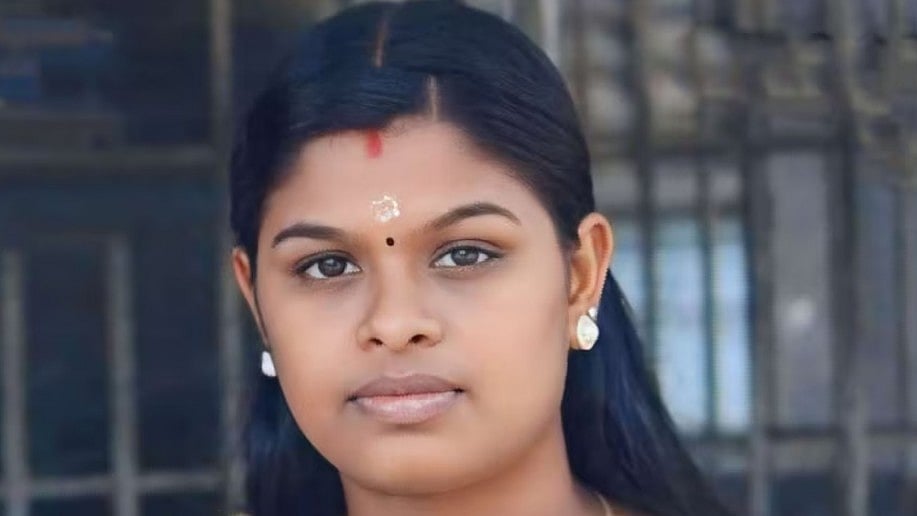 ആലപ്പുഴയില്‍ യുവതി കിടപ്പുമുറിയില്‍ മരിച്ചനിലയില്‍; അസ്വാഭാവിക മരണത്തിന് കേസ് 