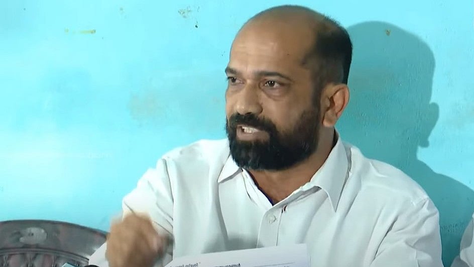 പിടിച്ചത് സിപിഎമ്മിന്റെ പണം, പെന്‍ഷന്റെ മറവില്‍ കോളനികളില്‍ വിതരണം; പിന്നില്‍ എംആര്‍ മുരളിയെന്ന് അനില്‍ അക്കര