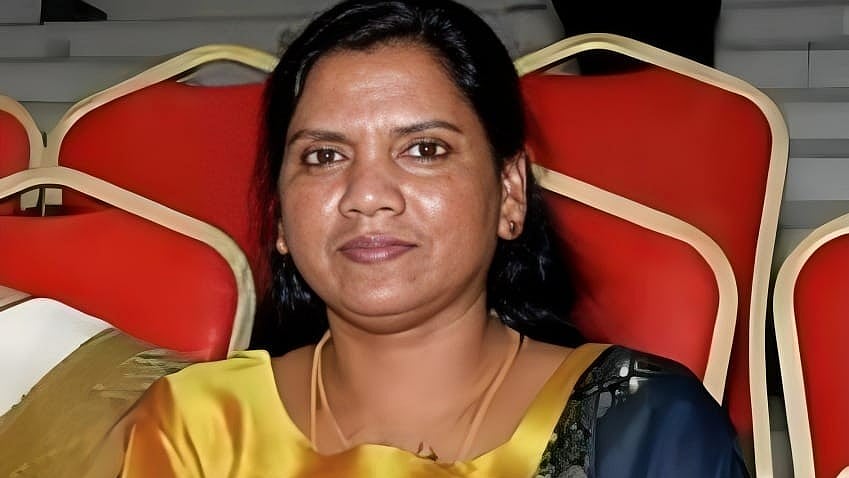 ജോലിക്ക് പോകുന്നതിനിടെ വാഹനാപകടം: കുവൈറ്റിൽ മലയാളി ഹോം നേഴ്സ് മരിച്ചു 