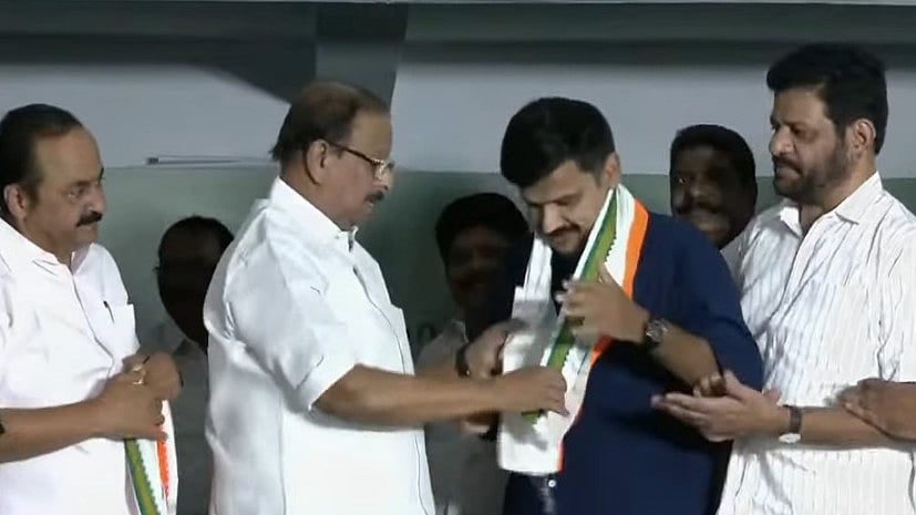 സന്ദീപ് വാര്യര്‍ കോണ്‍ഗ്രസില്‍; അപ്രതീക്ഷിത നീക്കം