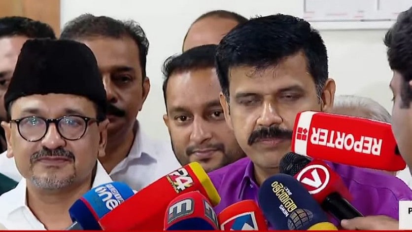 'ഞാന്‍ തല്ലിയാലും ബിജെപി നന്നാവില്ല; ലീഗ് മതസാഹോദര്യം ഉയര്‍ത്തിപ്പിടിക്കുന്ന പാര്‍ട്ടി'; സന്ദീപ് വാര്യര്‍ പാണക്കാട്ട് 