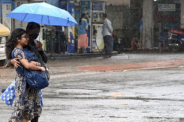 ബംഗാള്‍ ഉള്‍ക്കടലില്‍ വീണ്ടും ന്യൂനമര്‍ദം; ഒറ്റപ്പെട്ട ശക്തമായ മഴയ്ക്ക് സാധ്യത; മുന്നറിയിപ്പ്