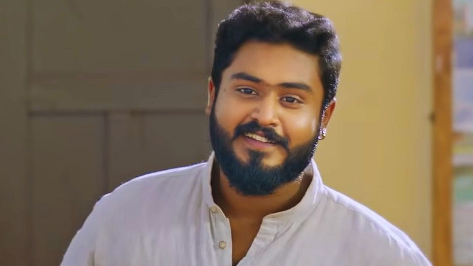 'അതൊരു വേറിട്ട അനുഭവമായിരുന്നു! ആദ്യം ഫസ്റ്റ് ഹാഫ് വരയേ ഉണ്ടായിരുന്നുള്ളൂ, പിന്നീട് നീട്ടി'; മമ്മൂട്ടി ചിത്രത്തേക്കുറിച്ച് ​ഗോകുൽ സുരേഷ്