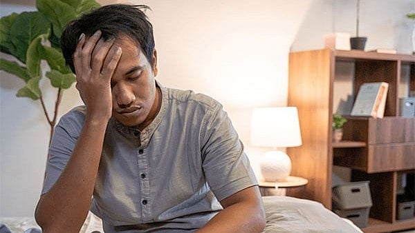 ഉറക്കഗുളിക മുതല്‍ മൗത്ത് ടേപ്പ് വരെ, ഒന്നു ഉറങ്ങാന്‍ വേണ്ടിയുള്ള പെടാപ്പാട്; എന്താണ് സ്ലീപ്മാക്‌സിങ് ടെക്നിക്