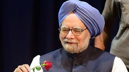 സംസ്ഥാനത്ത് ഒരാഴ്ച ഔദ്യോഗിക ദുഃഖാചരണം; പരിപാടികൾ റദ്ദാക്കിയതായി പൊതുഭരണ വകുപ്പ്