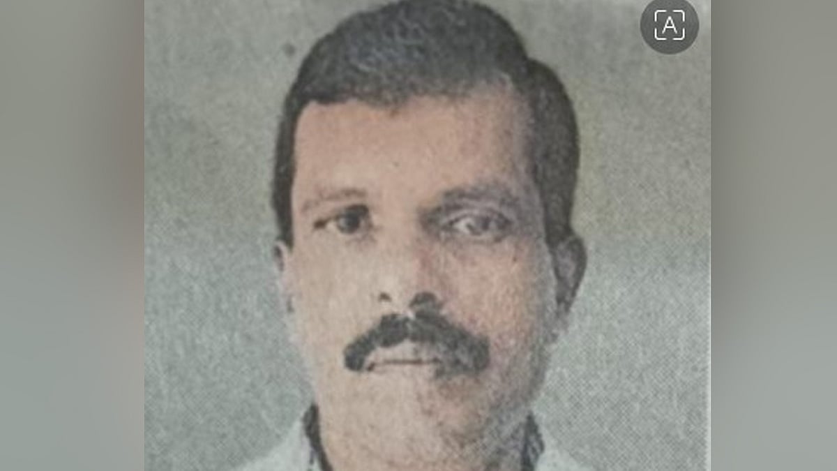 അറ്റന്‍ഡറുടെ കയ്യില്‍ കയറിപ്പിടിച്ചു; മരിച്ചെന്ന് കരുതി
മോര്‍ച്ചറിയിലേക്ക് മാറ്റിയ വയോധികനില്‍ 
ജീവന്റെ തുടിപ്പ്