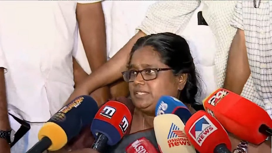 'സ്ത്രീയെന്ന പരിഗണന നല്കിയില്ല, വസ്ത്രം വലിച്ചുകീറി, വാഹനത്തിലേക്ക് വലിച്ചിഴച്ചു'; കടത്തിക്കൊണ്ടുപോയത് സിപിഎം നേതാക്കളെന്ന് കല രാജു