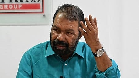 'കുട്ടികള്‍ നേരിട്ടു വിളിച്ചു പരാതി പറയുന്നു; ഓള്‍ പ്രമോഷന്‍ അധ്യാപകരെ അലസരാക്കി'