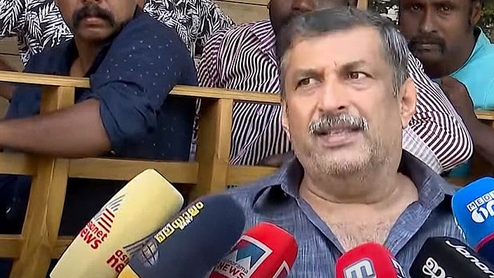 'താരങ്ങള്‍ സിനിമ നിര്‍മിക്കാന്‍ പാടില്ല എന്ന് പറയുന്നത് എന്ത് വൃത്തികേടാണ്?; കിട്ടാവുന്ന ​ഗുണങ്ങളെല്ലാം കൈപ്പറ്റിയിട്ട് കുറ്റം പറയുന്നു'