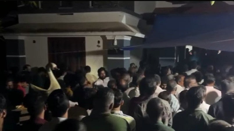 കോഴിക്കോട് വീടിന് തീപിടിച്ച് വയോധിക മരിച്ചു