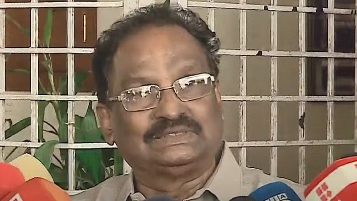 'പിണറായി വിജയന്‍ ഫാസിസ്റ്റാണെന്ന് പറയാറില്ലേ?; ഫാസിസം വന്നെന്ന് തെളിയിച്ചാല്‍ നിലപാട് മാറ്റാം'