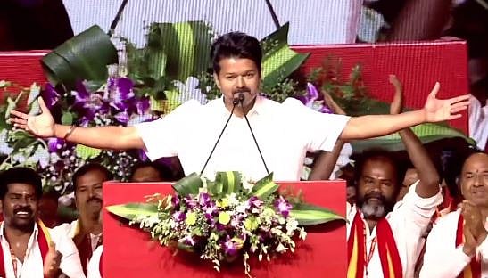 'മോദിയെയും സ്റ്റാലിനെയും പുറത്താക്കണം'; ഗെറ്റ് ഔട്ട് ക്യാംപയിനുമായി വിജയ് 
