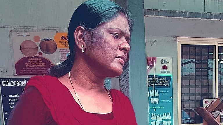 ഉരുൾപൊട്ടലിൽ ഉറ്റവരെ നഷ്ടപ്പെട്ടിട്ടും സഹായവുമായി ഓടി നടന്നു; ചൂരൽമല പുനരധിവാസ പട്ടികയിൽ ഇല്ല, അവ​ഗണനയുടെ വേദനയിൽ ഷൈജ