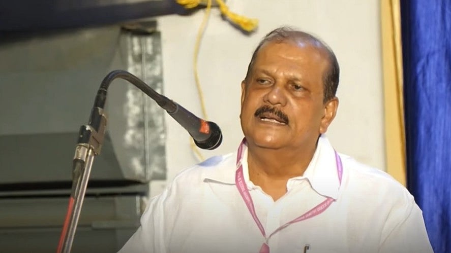 മീനച്ചില്‍ താലൂക്കില്‍ മാത്രം 400 ഓളം പെണ്‍കുട്ടികളെ ലൗ ജിഹാദിലൂടെ നഷ്ടമായി; വീണ്ടും വിവാദ പ്രസംഗവുമായി  പി സി ജോര്‍ജ്
