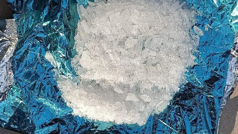 എംഡിഎംഎയ്ക്ക് പകരം കര്‍പ്പൂരം നല്‍കി; തെരുവില്‍ ഏറ്റുമുട്ടി യുവാക്കള്‍