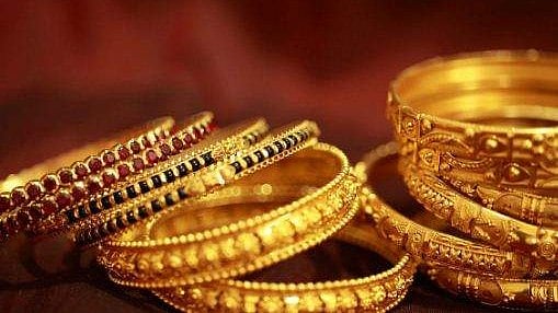 സ്വര്‍ണവിലയില്‍ വീണ്ടും ഇടിവ്; പവന് 200 രൂപ കുറഞ്ഞു