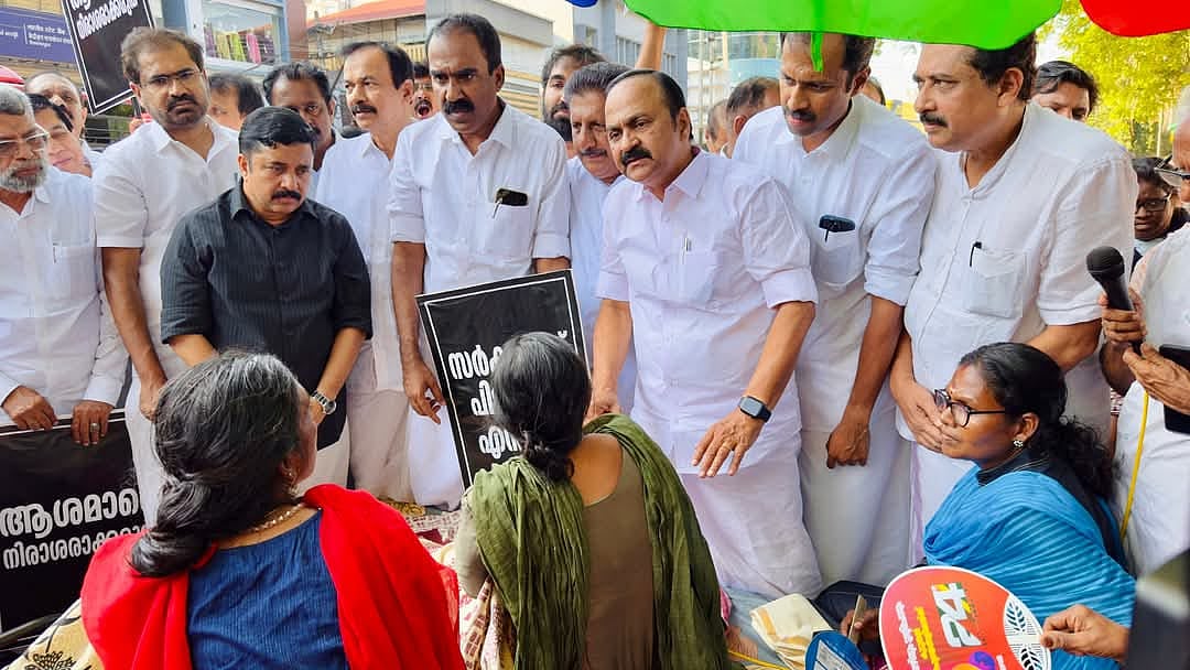 'സമരപ്പന്തല്‍ ചിലര്‍ക്ക് സെല്‍ഫി പോയിന്റ്'; ആശ സമരത്തെ പിന്തുണയ്ക്കുന്നില്ലെന്ന് ഐഎന്‍ടിയുസി
