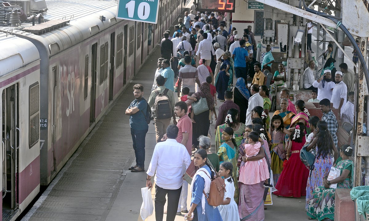 'റിസര്‍വേഷന്‍ ഉറപ്പാക്കാതെ യാത്ര വേണ്ട';  വെയിറ്റിങ് ലിസ്റ്റ് ടിക്കറ്റ്  ഇനി ബെര്‍ത്തുകളുടെ 25 ശതമാനം മാത്രം