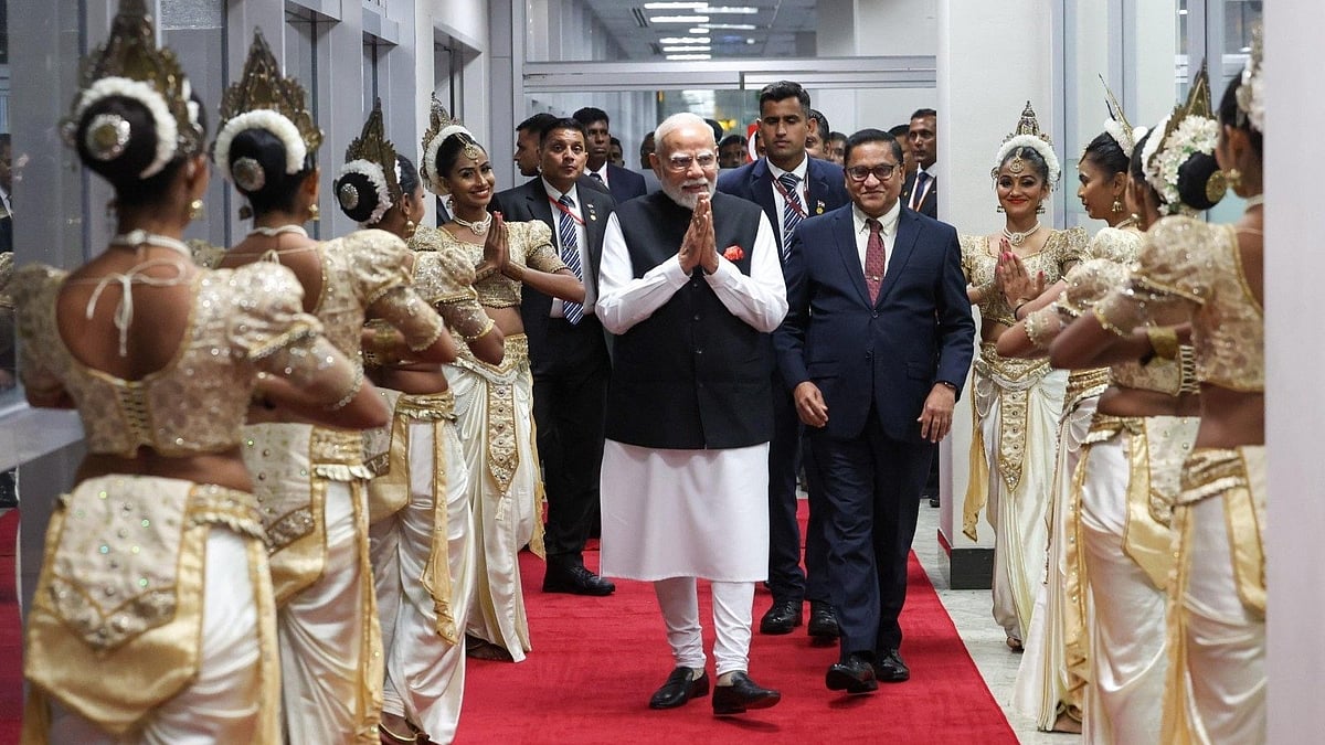 PM Modi Sri Lanka Visit: നരേന്ദ്ര മോദിക്ക് ശ്രീലങ്കയില്‍ ഉജ്ജ്വല സ്വീകരണം; പ്രസിഡന്റുമായി ഇന്ന് കൂടിക്കാഴ്ച