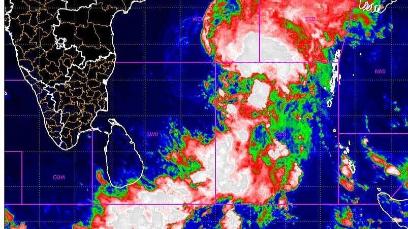 Kerala Rain: ന്യൂനമര്‍ദ്ദം ശക്തിപ്രാപിച്ചു; നാലുദിവസം കൂടി ഇടിമിന്നലോട് കൂടിയ മഴ