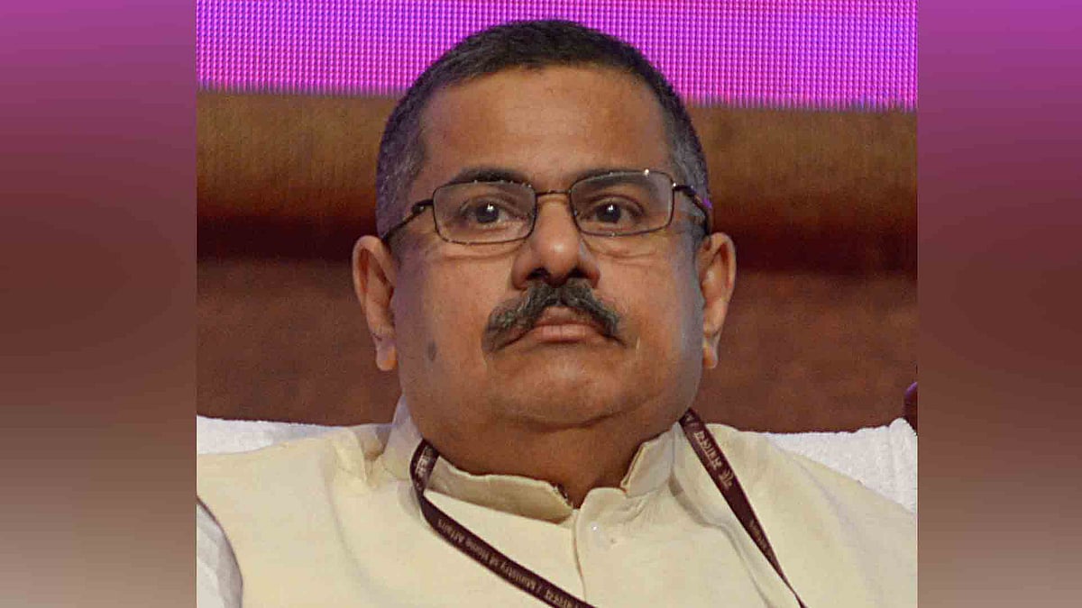 കിഫ്ബി സിഇഒ പദവി രാജിവെക്കില്ല, സിബിഐ അന്വേഷണം സധൈര്യം നേരിടും; ഹര്‍ജിക്കാരന് തന്നോട് ശത്രുത: കെ എം എബ്രഹാം